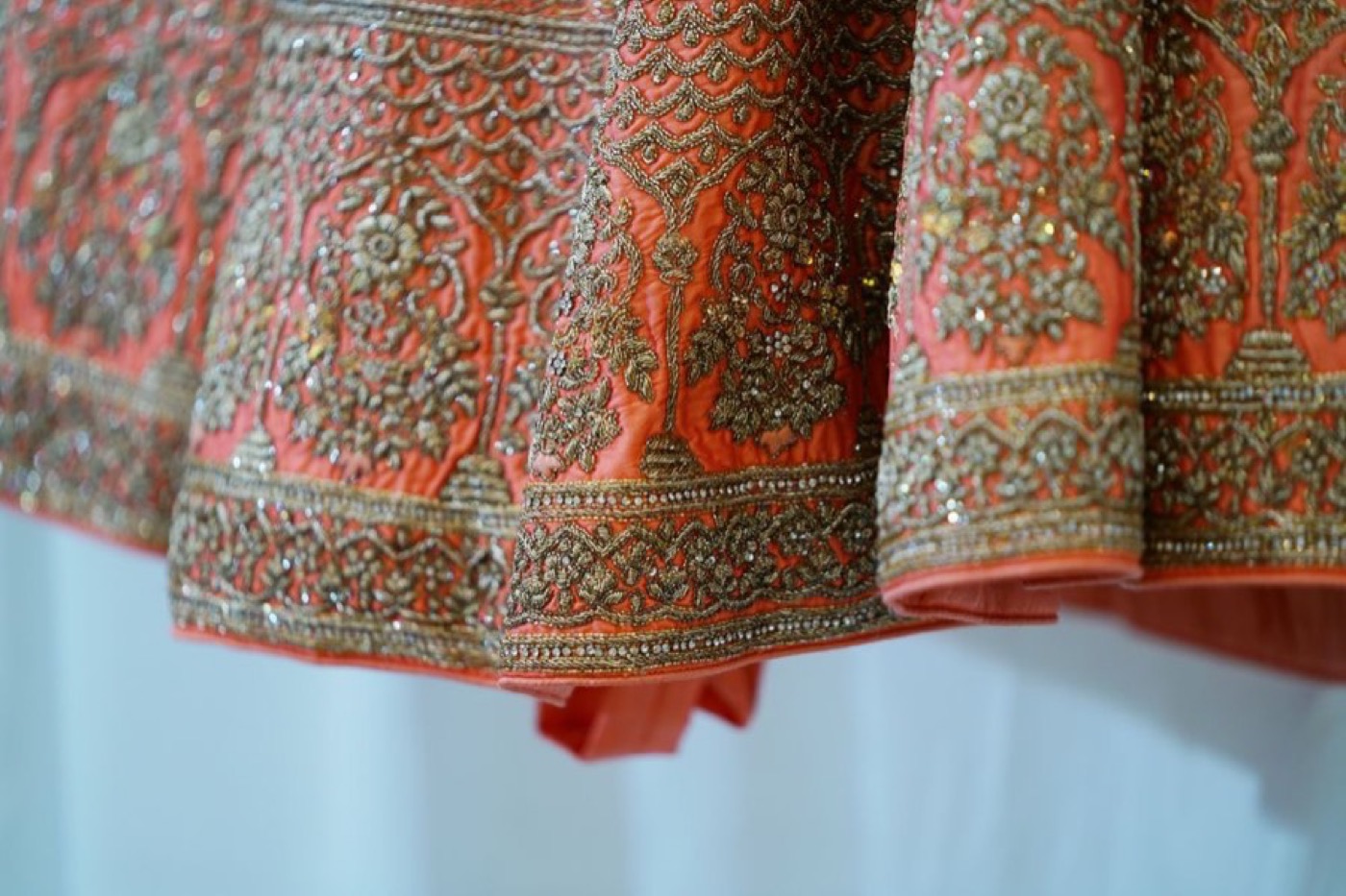 Chithra Anarkali Aari Yoke Set